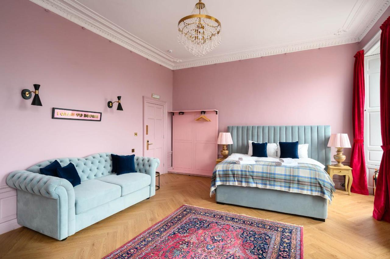 Spacious City Centre Family Room Edinburgh Buitenkant foto